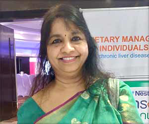 Usha Sriram博士